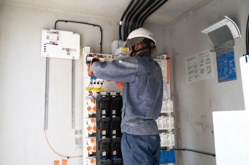 Vue de Cagnes-sur-Mer avec son château et la mer